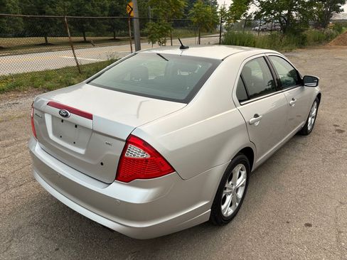 Used 2012 Ford Fusion SE FWD image 3