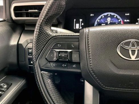 Used 2024 Toyota Tacoma SR image 21