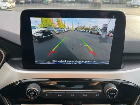 Used 2022 Ford Escape SEL image 22