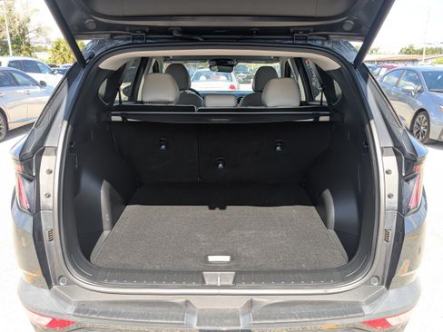 Used 2024 Hyundai Tucson Limited FWD image 14