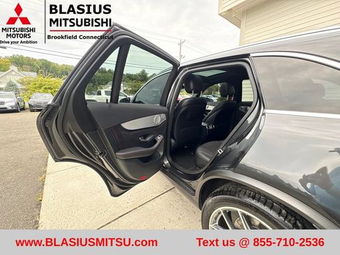 Used 2020 Mercedes-Benz GLC 43 AMG 4MATIC image 32