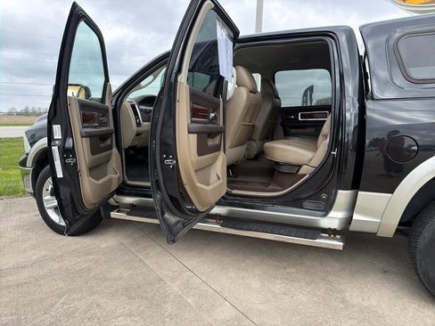 Used 2011 RAM 1500 Laramie w/ Protection Group image 26