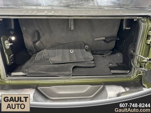 Used 2021 Jeep Wrangler Rubicon AWD/4WD image 11