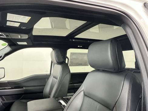 New 2025 Ford F150 Lariat w/ Equipment Group 502A High image 19