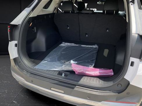 New 2026 Kia Sportage EX image 14