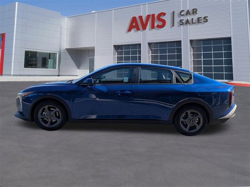 Used 2025 Kia K4 LXS image 10