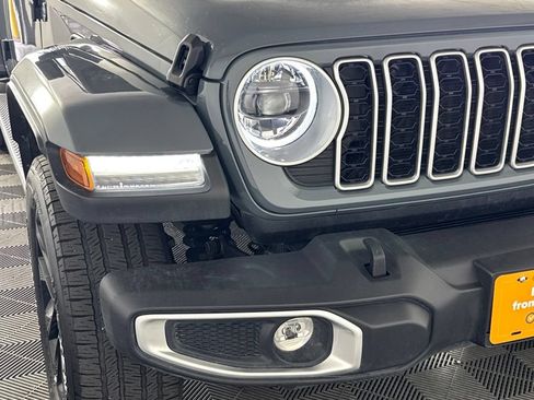 Certified 2025 Jeep Wrangler Unlimited Sahara AWD/4WD image 51