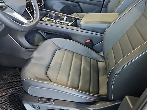 New 2026 Volkswagen Atlas SEL image 29