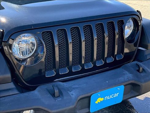 Used 2020 Jeep Wrangler Unlimited Sport S image 32