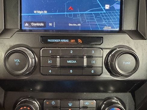 Used 2019 Ford F150 XLT w/ Equipment Group 302A Luxury AWD/4WD image 27