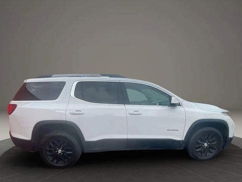 Used 2019 GMC Acadia SLT image 9