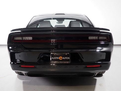 Used 2025 Dodge Charger Daytona Scat Pack w/ Track Pack image 77