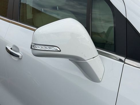 Used 2017 Buick Encore Premium w/ Experience Buick Package image 10