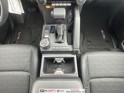 New 2025 Toyota 4Runner TRD Off-Road Premium image 9