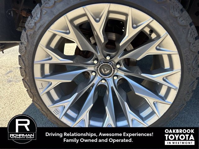 Used 2011 Ford F150 XLT w/ XLT Chrome Pkg AWD/4WD image 3