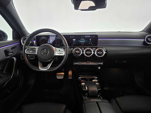 Used 2019 Mercedes-Benz A 220 image 18