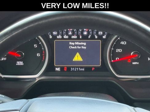 Used 2021 Chevrolet Tahoe High Country AWD/4WD image 3