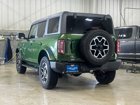 Used 2024 Ford Bronco Outer Banks image 7