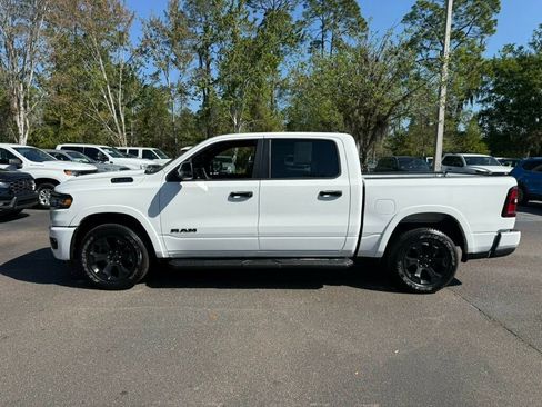 Used 2025 RAM 1500 Big Horn AWD/4WD image 2
