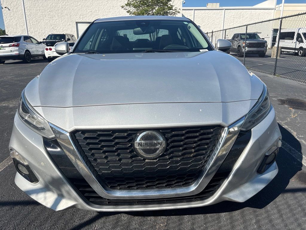 Used 2019 Nissan Altima 2.5 SV FWD image 10