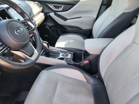 Used 2019 Subaru Forester Limited AWD/4WD image 22