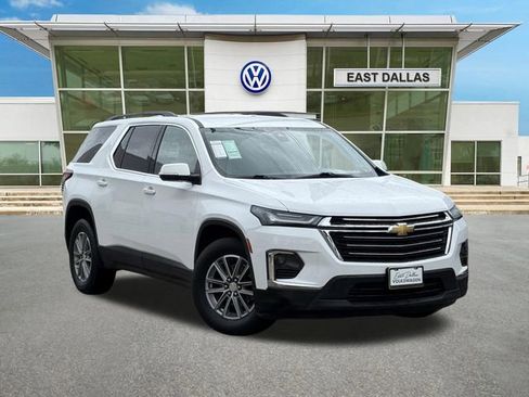 Used 2023 Chevrolet Traverse LT AWD/4WD image 1