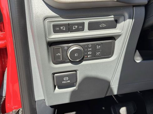 Used 2021 Ford F150 XLT w/ Equipment Group 302A High RWD image 28