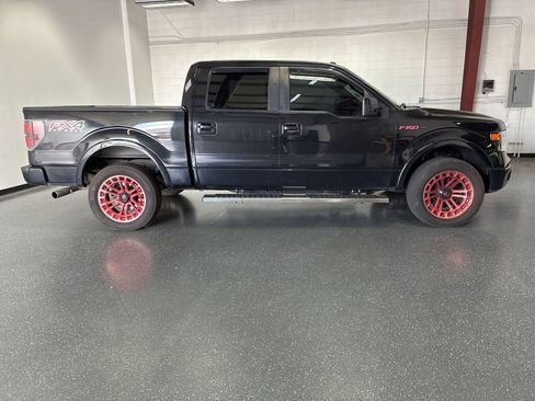 Used 2014 Ford F150 FX4 w/ Equipment Group 402A Luxury AWD/4WD image 3
