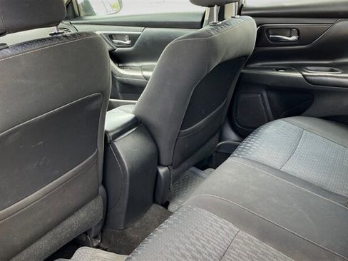 Used 2016 Nissan Altima 2.5 S w/ Power Driver Seat Package FWD image 12