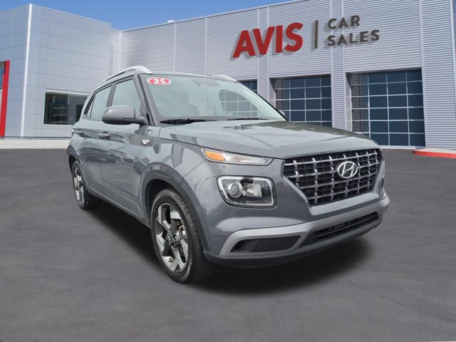 Used 2026 Hyundai Venue SEL FWD image 3