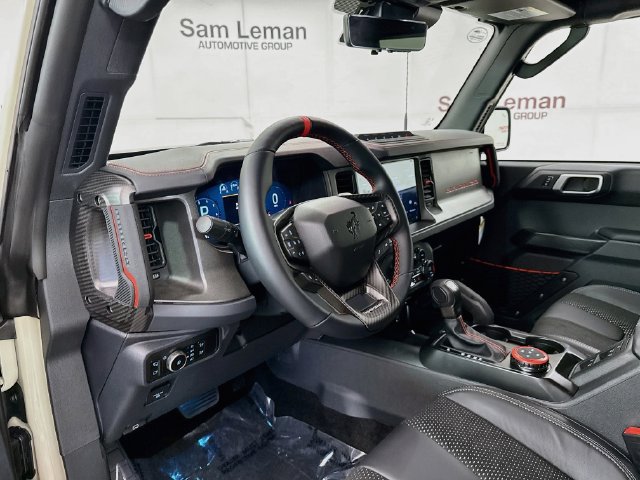 New 2026 Ford Bronco Raptor w/ Interior Carbon Fiber Pack AWD/4WD image 9
