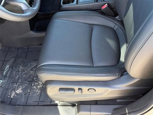 Used 2026 Honda Odyssey EX-L image 17