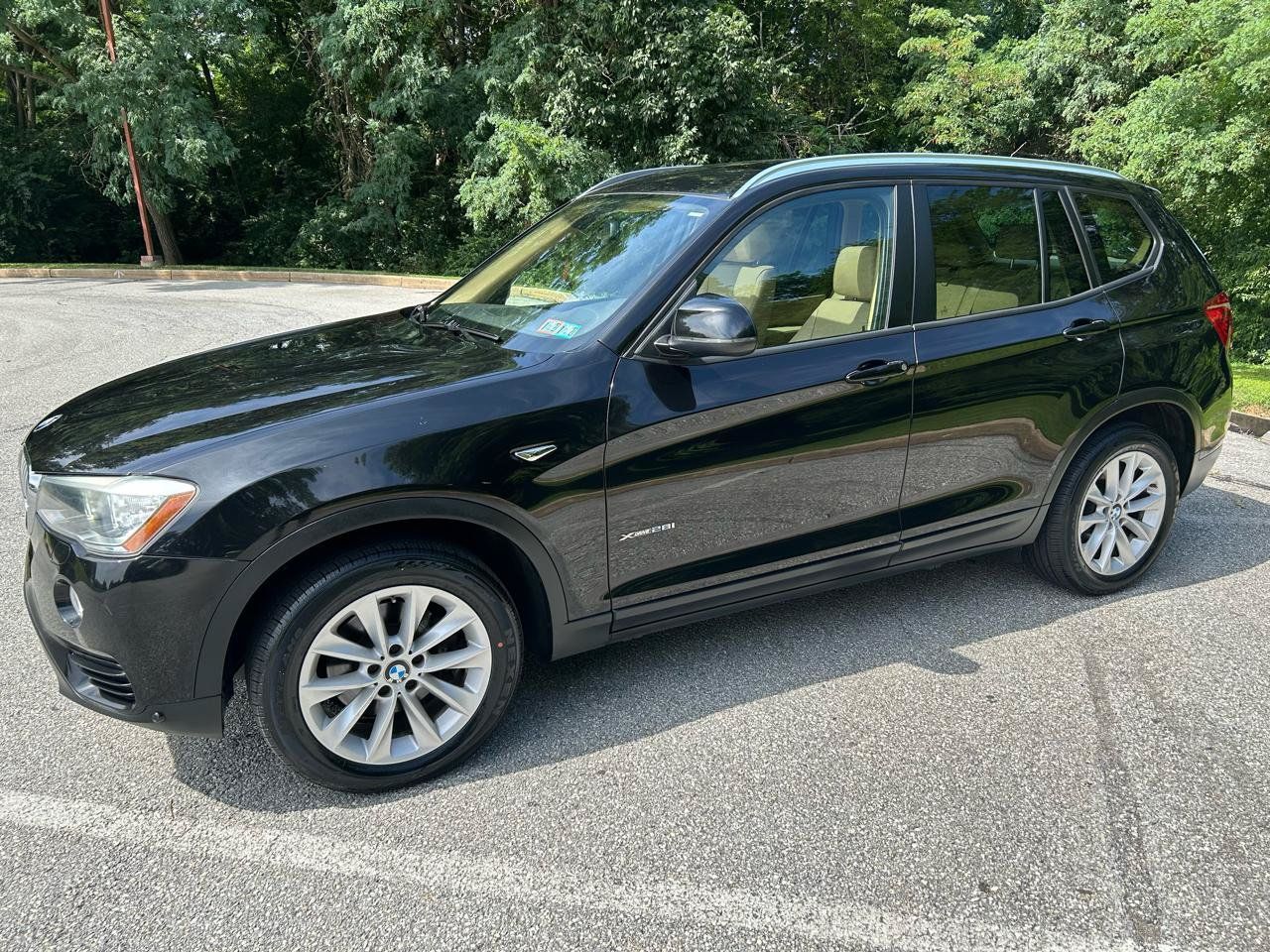 Used 2016 BMW X3 xDrive28i AWD/4WD image 9