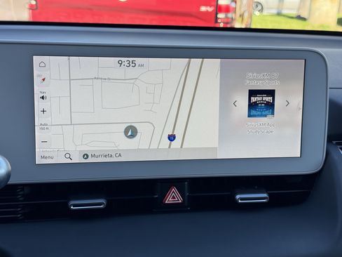 Used 2024 Hyundai Ioniq 5 SE image 27