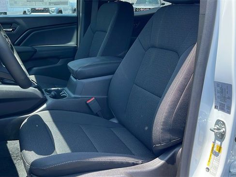 New 2025 GMC Canyon Elevation w/ Convenience Package image 10