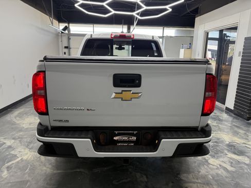 Used 2019 Chevrolet Colorado Z71 AWD/4WD image 4