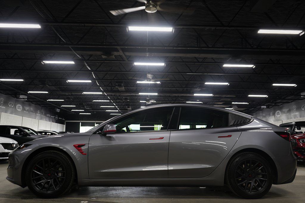 Used 2025 Tesla Model 3 Long Range RWD image 2