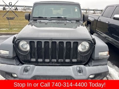 Used 2018 Jeep Wrangler Unlimited Sport S AWD/4WD image 2