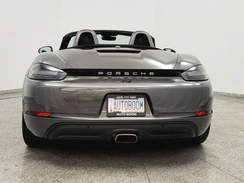 Used 2022 Porsche 718 Boxster RWD image 4