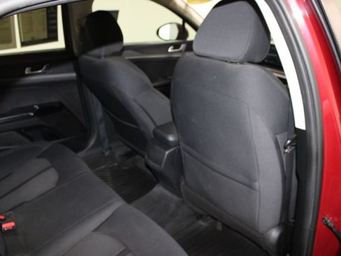 Used 2021 Kia K5 LX FWD image 28