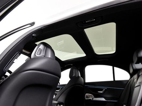 New 2026 Mercedes-Benz E 53 AMG e 4MATIC Sedan image 48