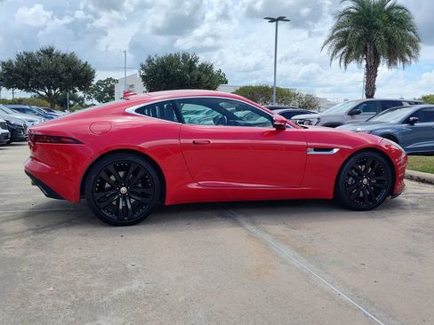 Used 2019 Jaguar F-TYPE Coupe RWD image 11