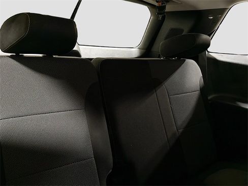 Used 2018 Chevrolet Traverse LS image 29