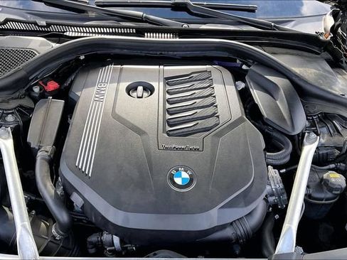 Used 2021 BMW 540i xDrive w/ M Sport Package AWD/4WD image 21