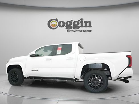 New 2026 Toyota Tacoma SR5 AWD/4WD image 9