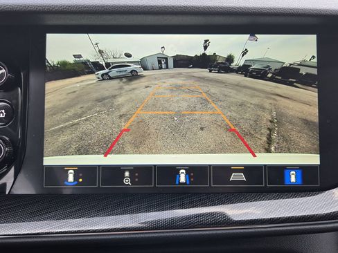 Used 2023 Buick Envision Essence w/ Technology Package I AWD/4WD image 19