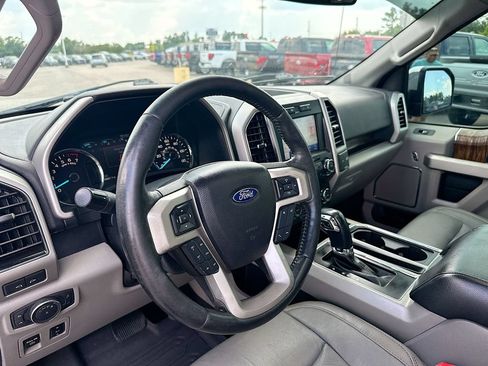 Certified 2019 Ford F150 Lariat AWD/4WD image 10