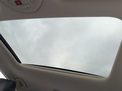 New 2026 Genesis G70 2.5T Prestige image 23