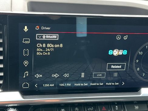 Used 2023 GMC Sierra 1500 Elevation image 24