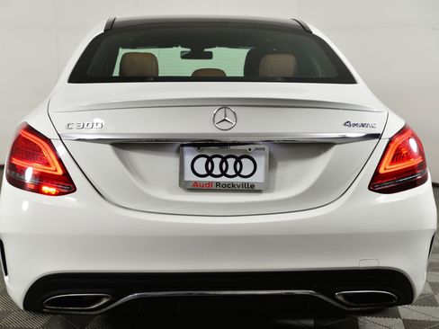 Used 2019 Mercedes-Benz C 300 4MATIC Sedan image 10